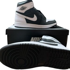 [DZ5485-010] Mens Air Jordan Retro 1 High OG "Black & White" size9